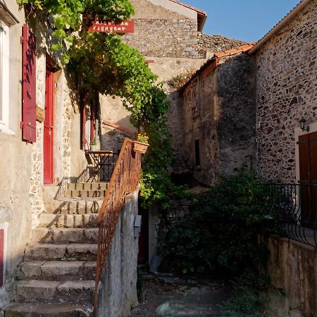 La Maison Du Voyageur Les Ilhes Buitenkant foto